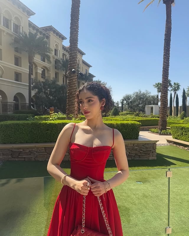 Serena Rose